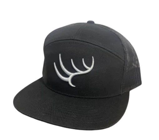 7-Panel Antler Trucker Black Hat