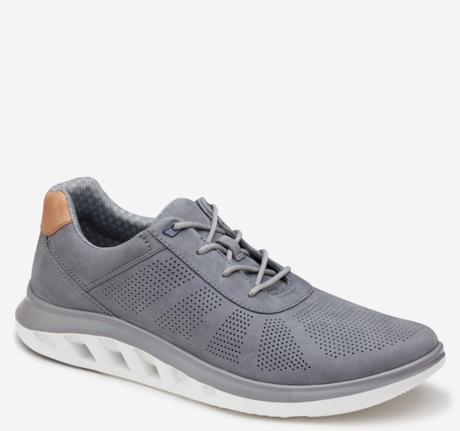 Activate U-Throat Nubuck Sneaker