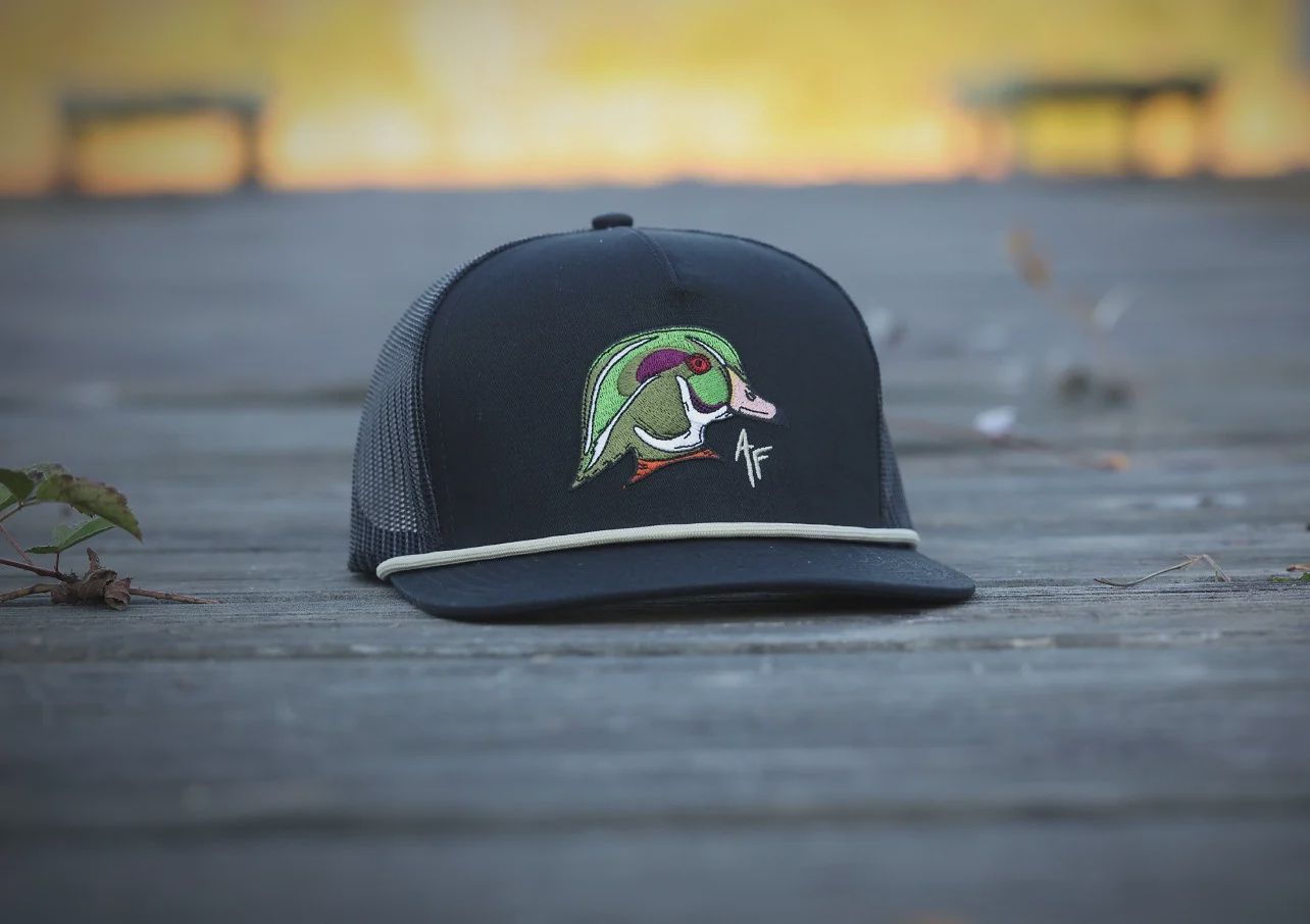 Wood Duck Head Rope Trucker Hat - All Black