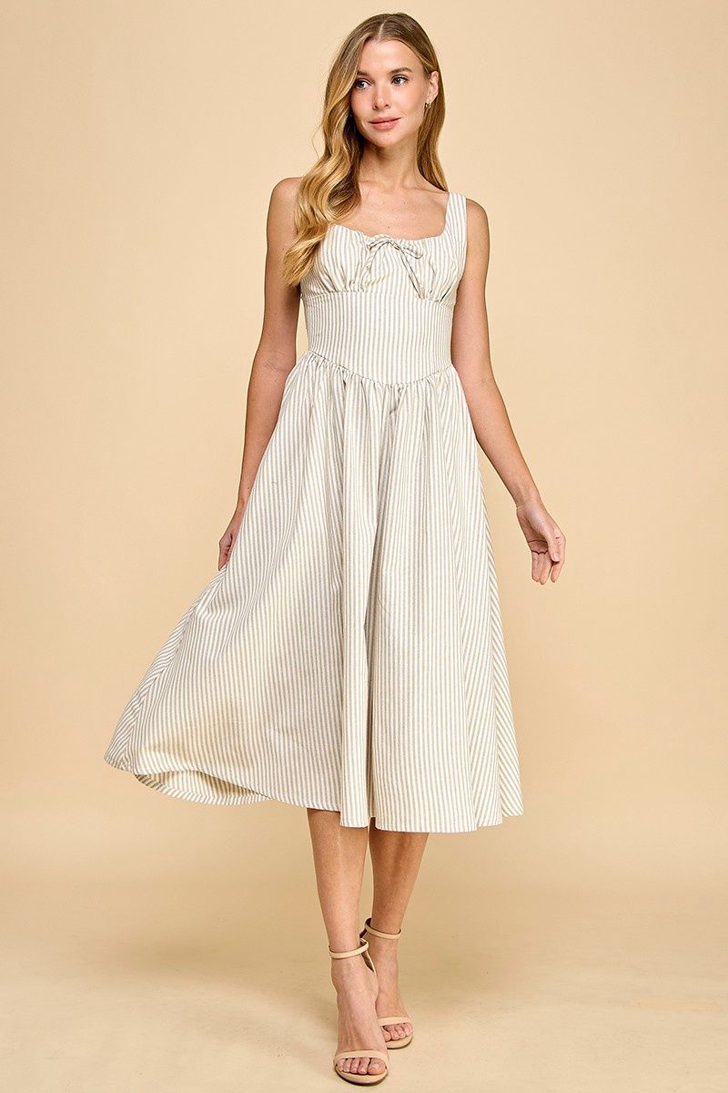 Picnic In The Dark Midi Dress