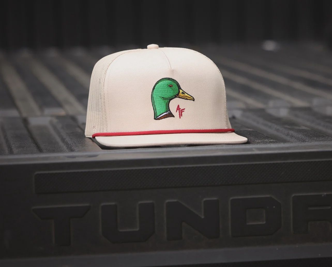 Mallard Head Roper - Off White