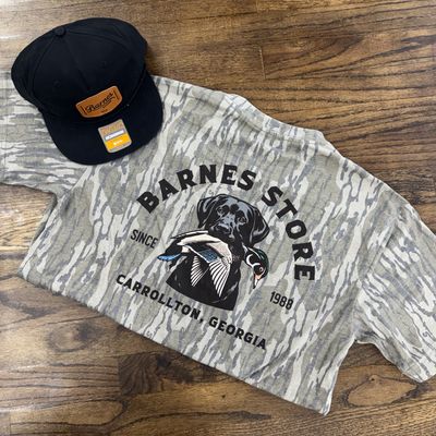 Mossy Oak Black Lab &amp; Woodie SS T-Shirt