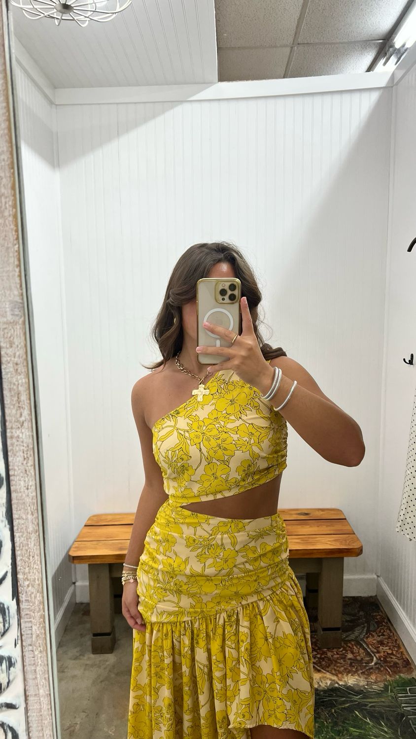 Hit Ignore One Shoulder Maxi Dress