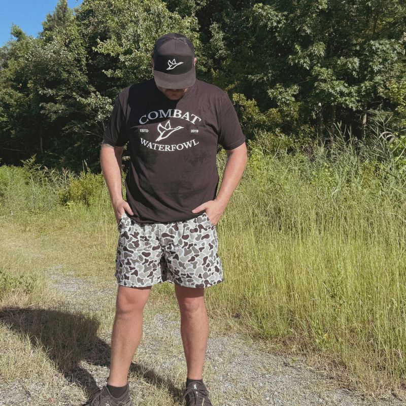 5.5&quot; Men&#39;s Volley Short - Helmand Camo