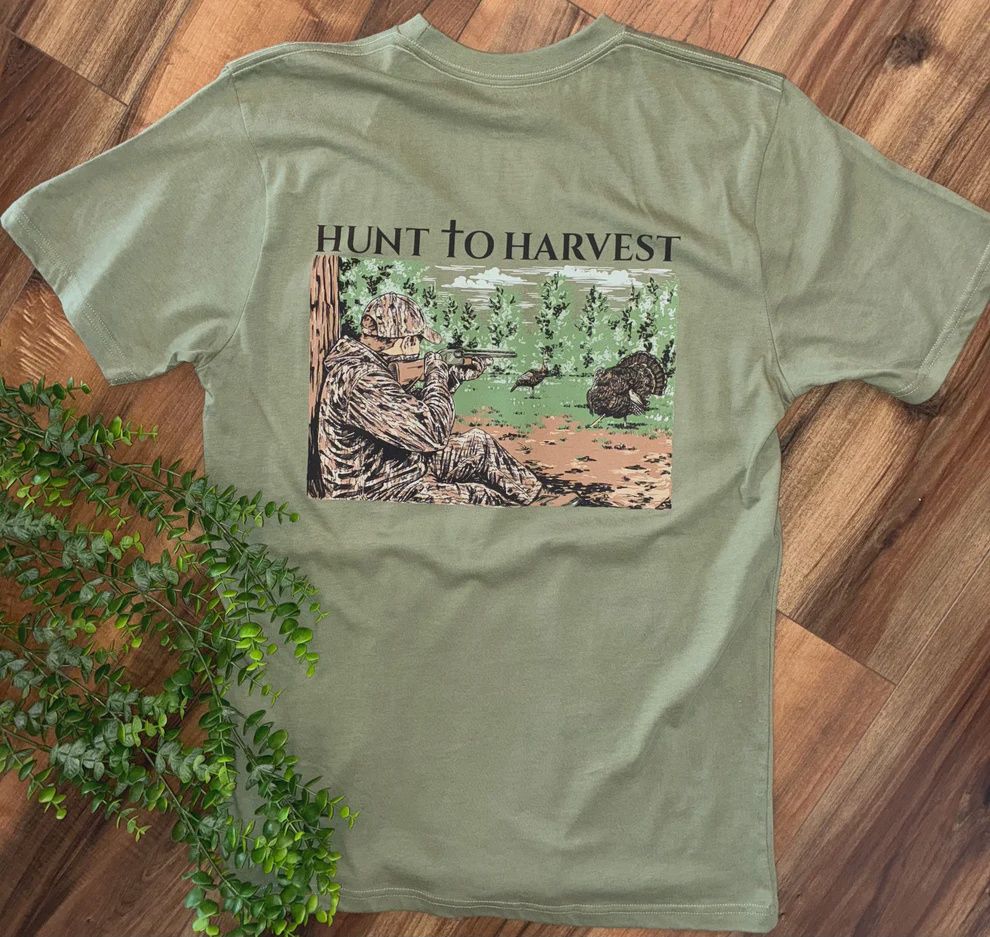Feathered Pursuit Short Sleeve T-Shirt - Matte Green