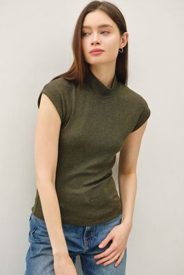 Day Break Ribbed Mock Neck Short Sleeve Top