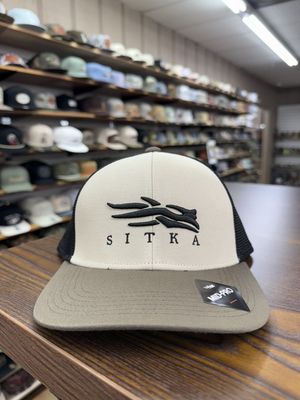 Icon Flex Mid Pro trucker Hat - Earth