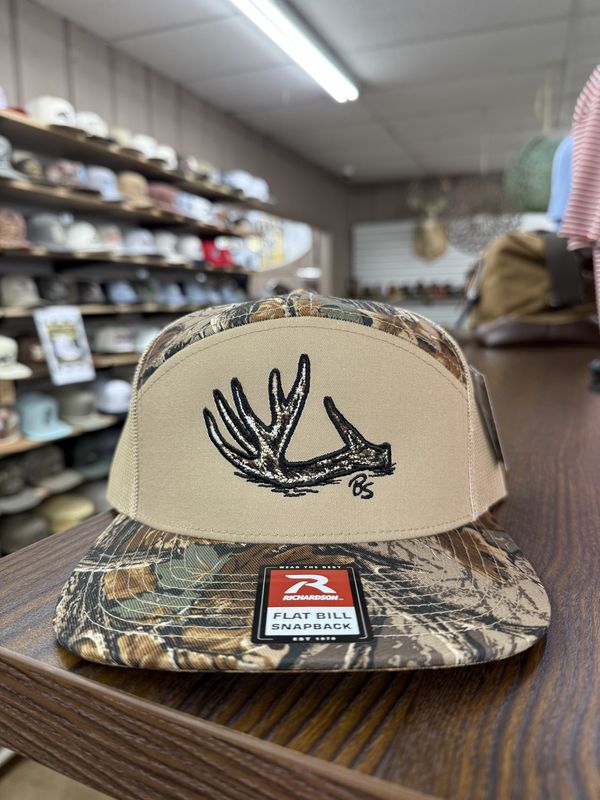 Antler Shed 7 Panel Hat - Realtree Advantage