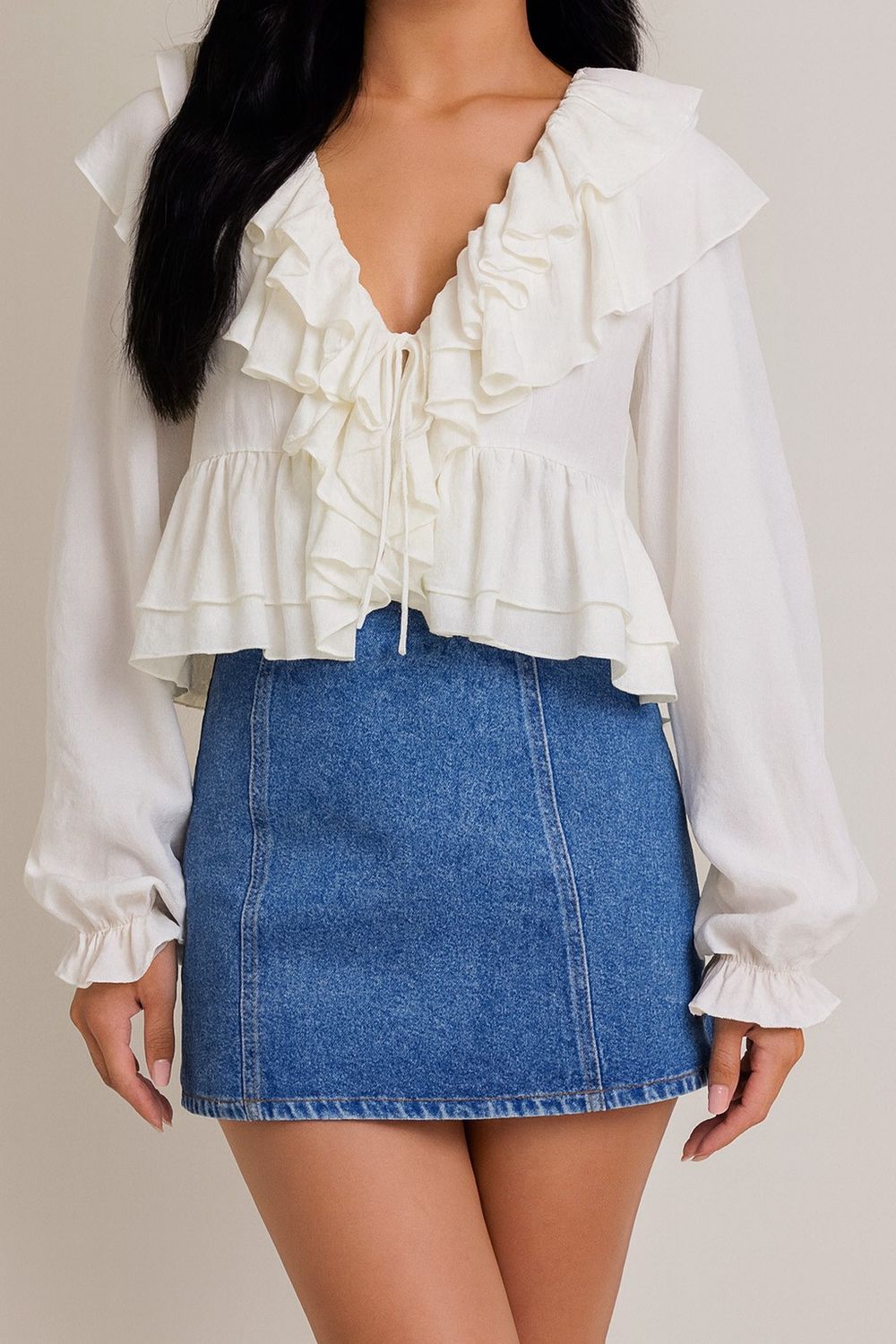 Long Sleeve Ruffle V-Neck Long Sleeve Top