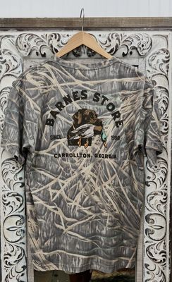 Chocolate Lab &amp; Banded Mallard Short Sleeve Mossy Oak Tee