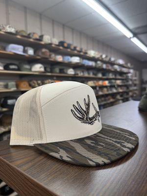Antler Shed 7 Panel Hat - Mossy Oak Bottomland