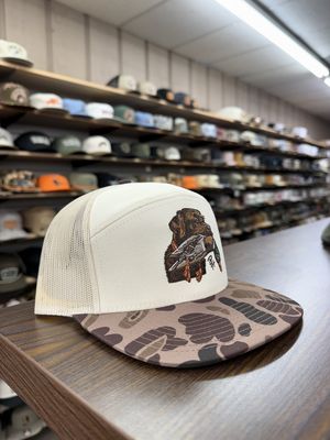 Chocolate Lab &amp; Mallard 7 Panel Hat - Bark Duck Camo