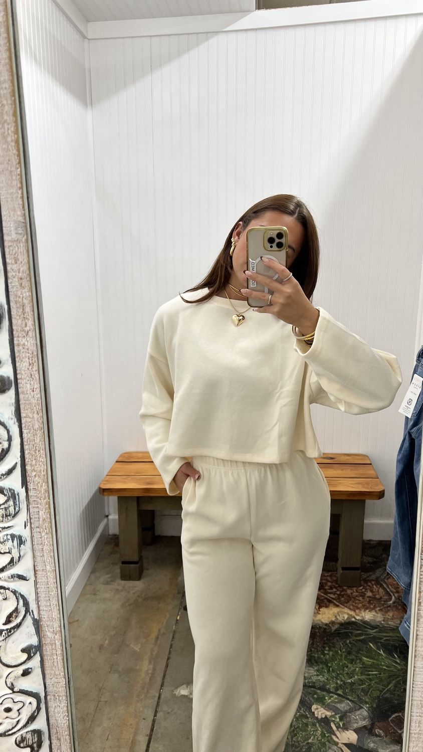 Relaxed Stay Wide Leg Pants