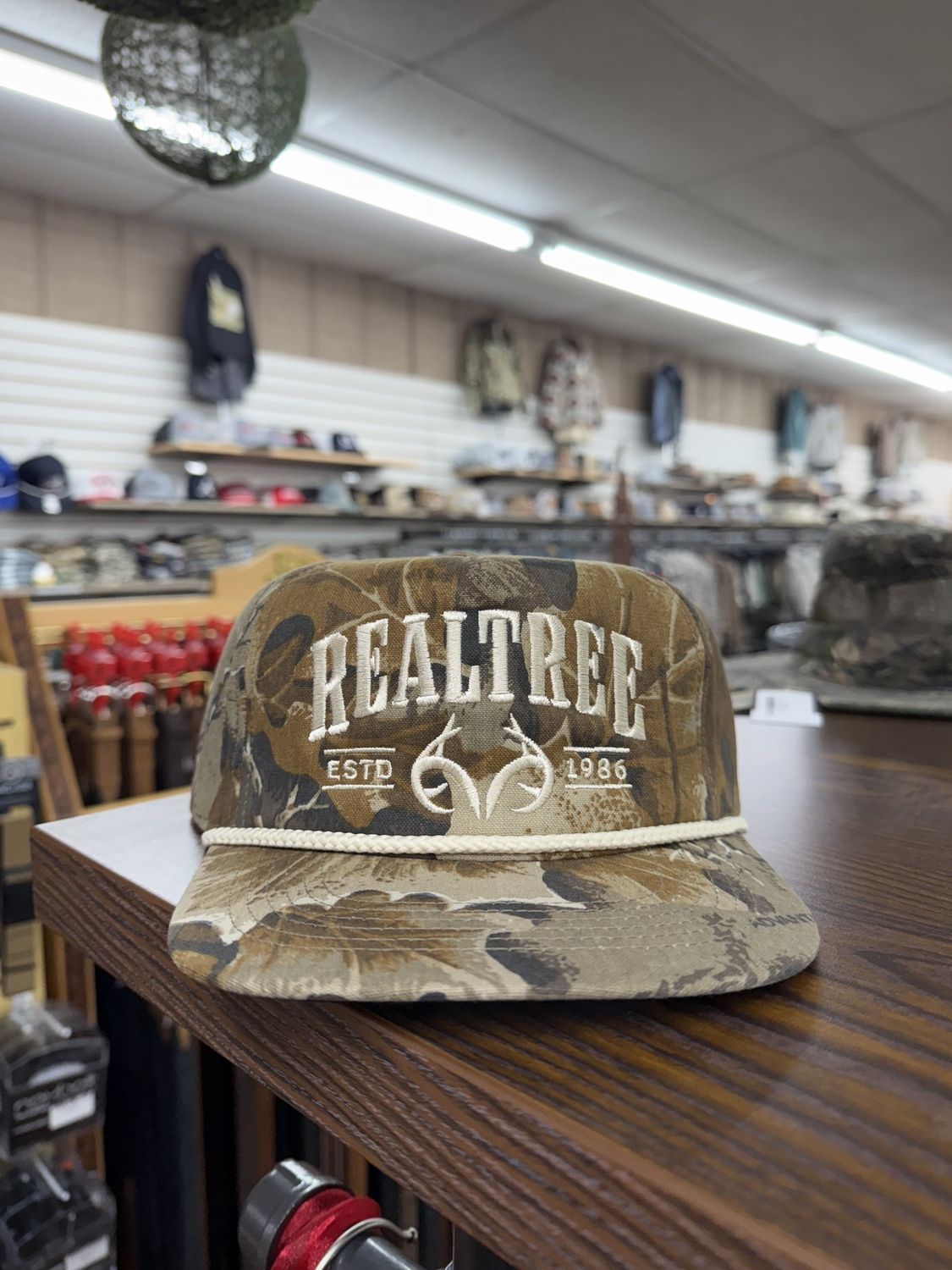 Realtree Advatage Rope Hat
