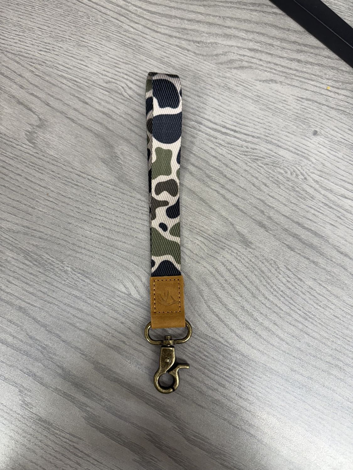 Antler Wrist Lanyard - Green Duck Camo