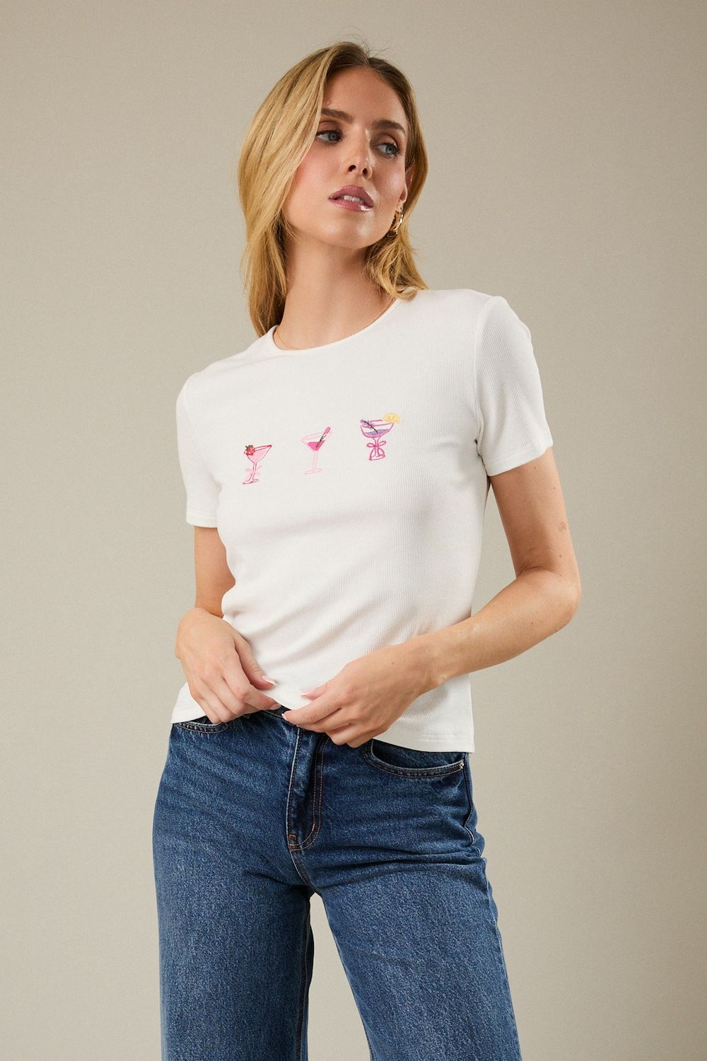 Cocktail Embroidered Short Sleeve Top - White