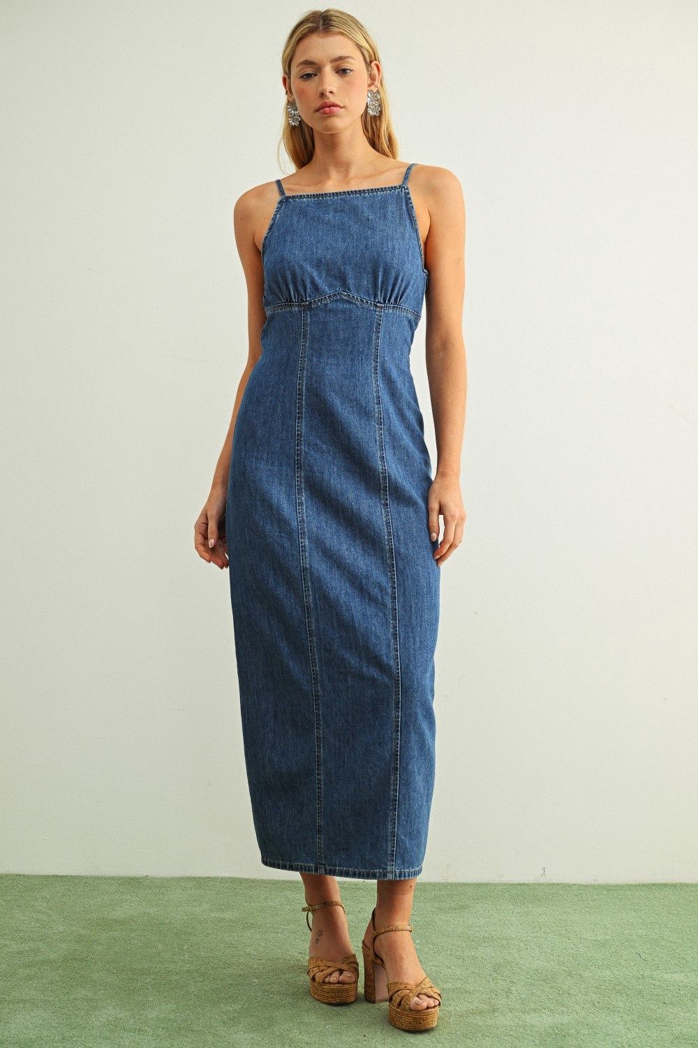 Doing Fine Sleeveless Dress - Denim
