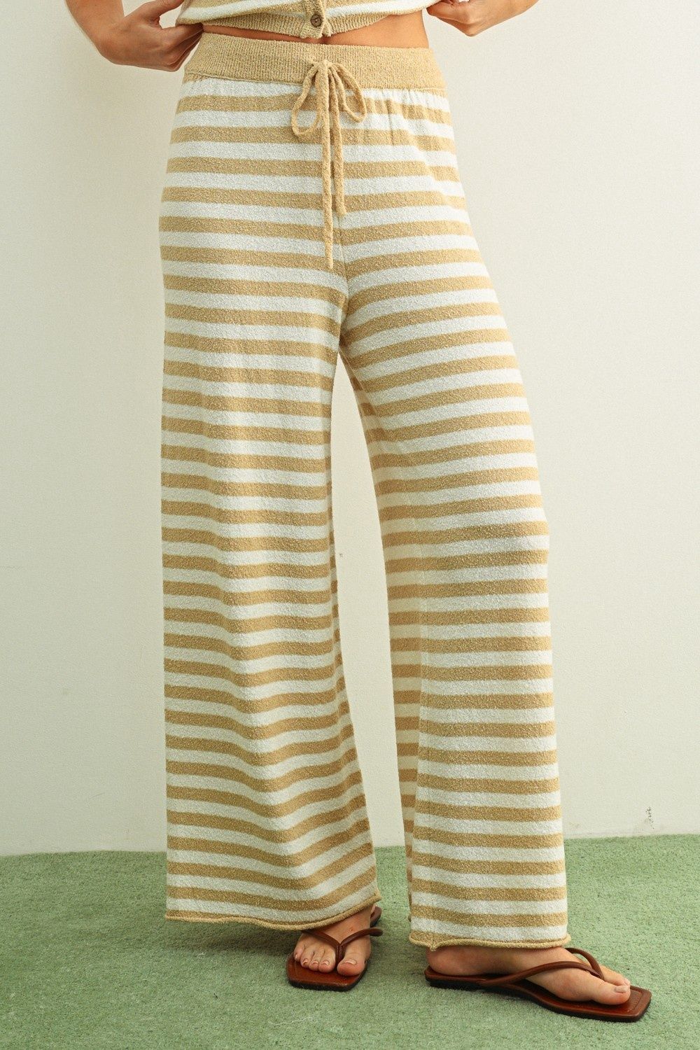Gingham Elastic Waist Pants - Beige/White