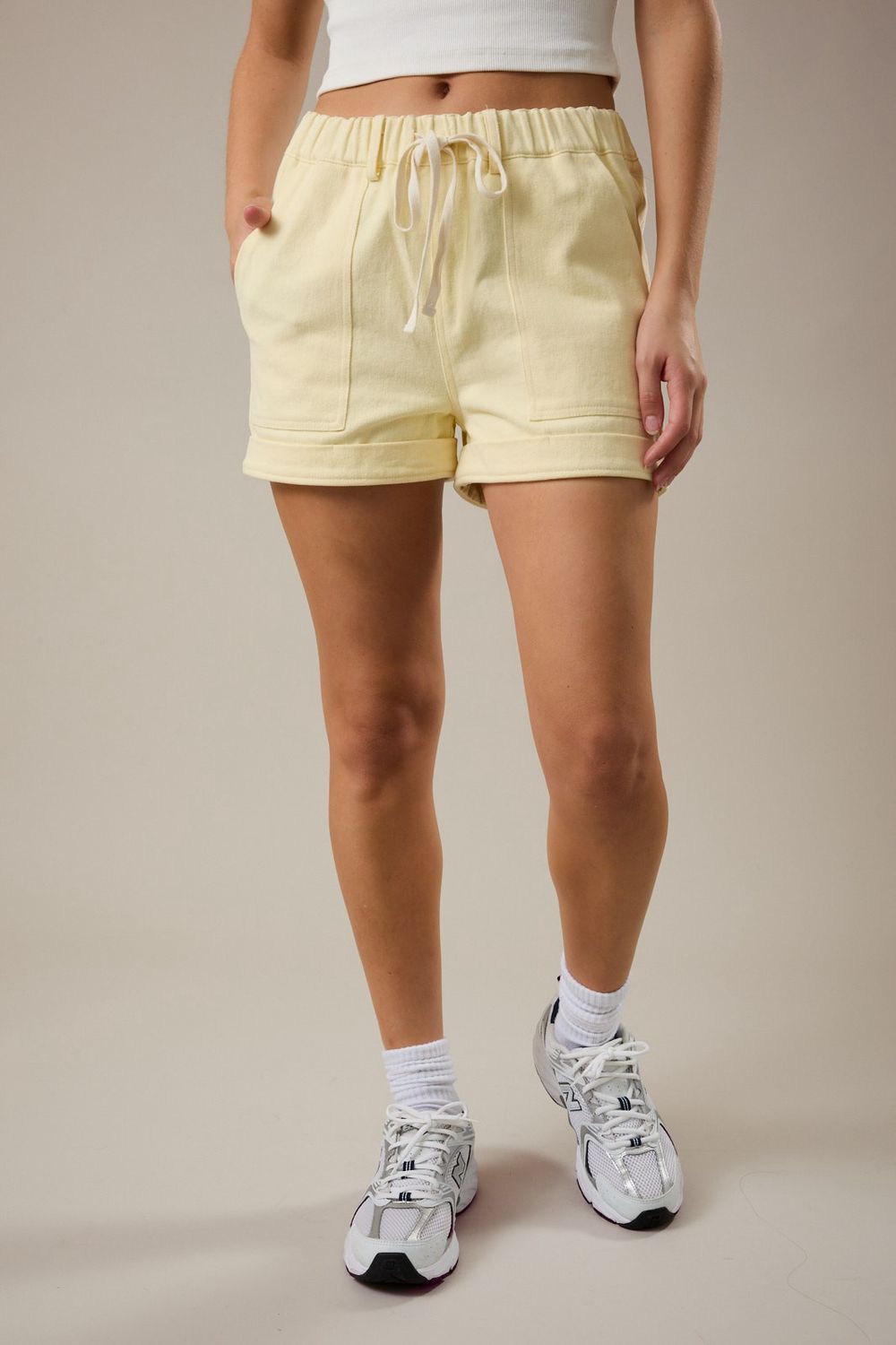 Mid-Rise Twill Shorts - Light Yellow