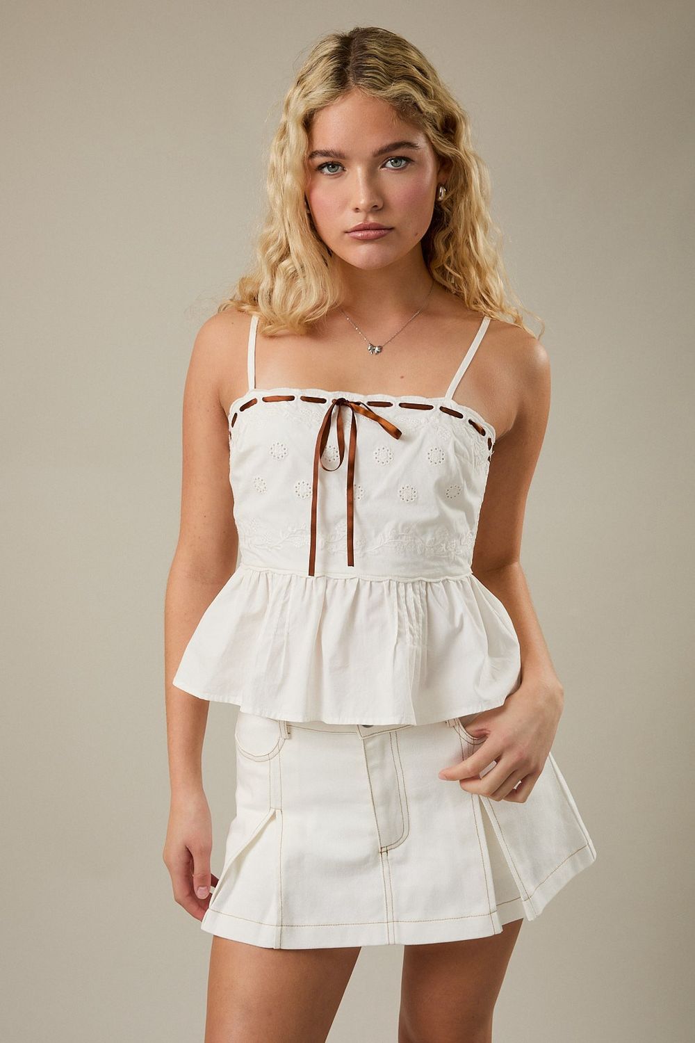 Scalloped Detail Square Neck Top - White/Brown