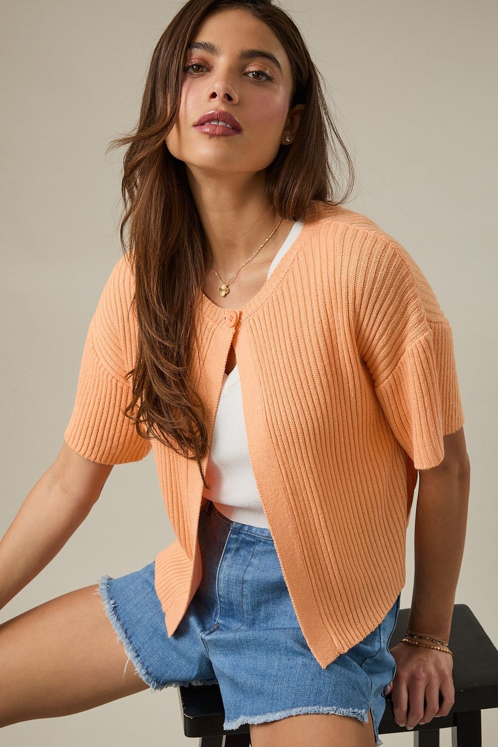 One Button Short Sleeve Sweater - Apricot