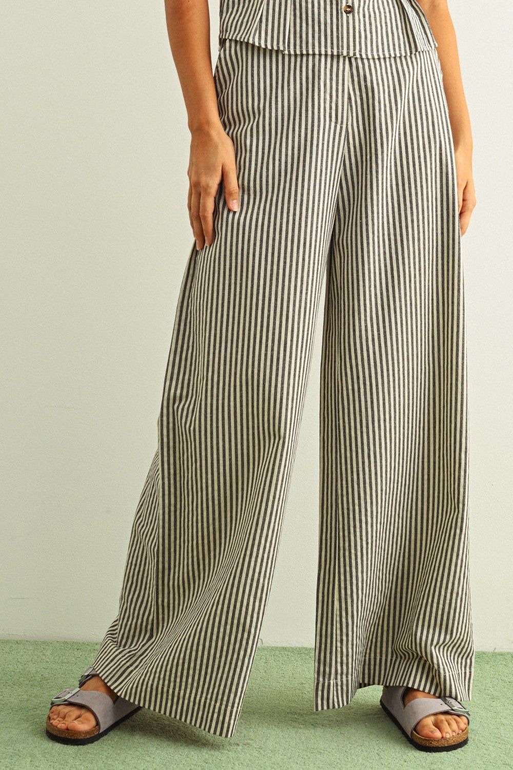 Worth It Striped Pants - Navy