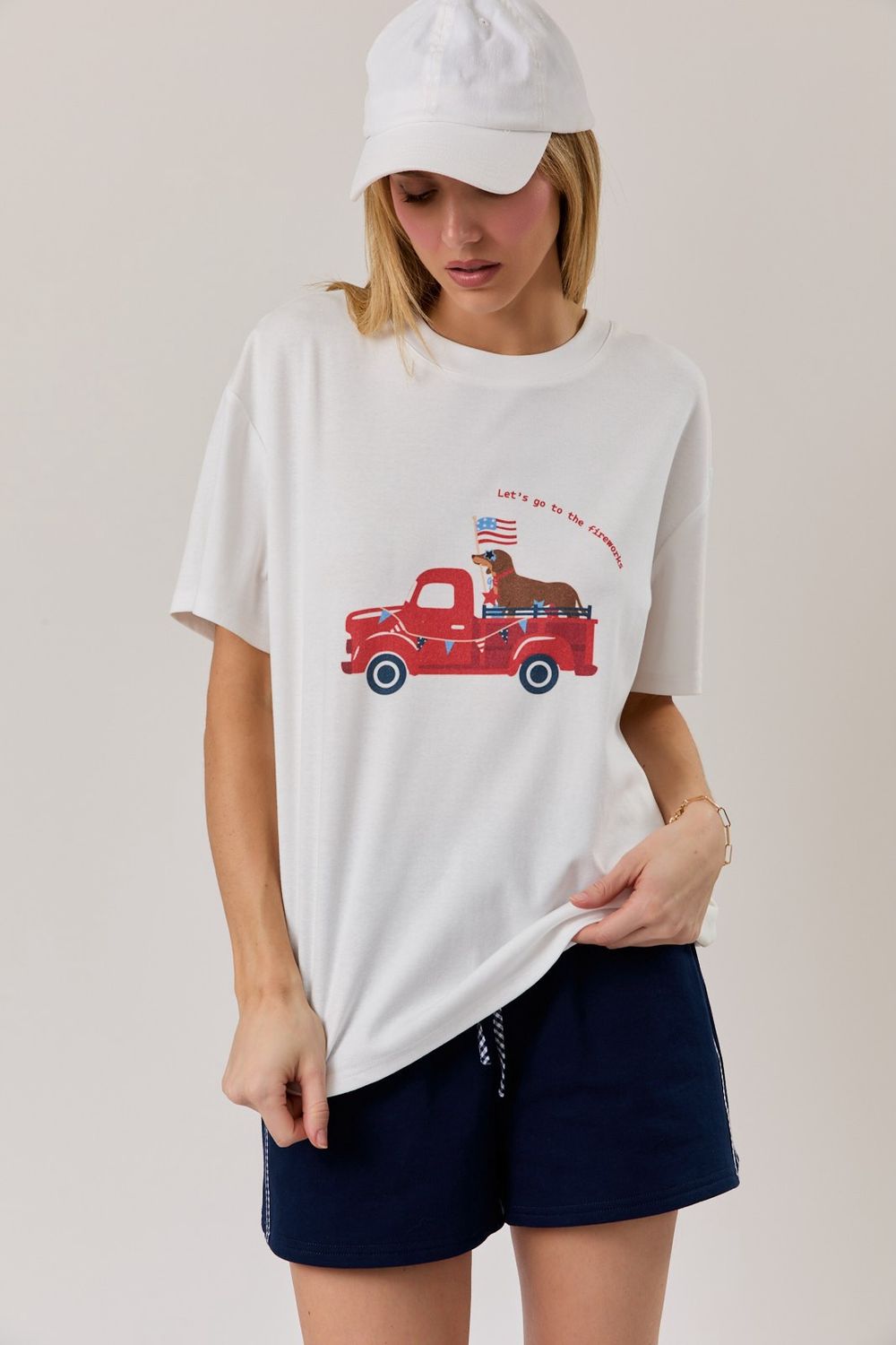 USA Dog Truck Short Sleeve T-Shirt - White