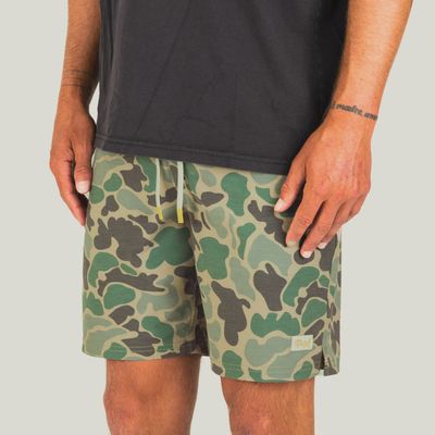 Fulton 8" Volleys Short - Green Mallard Camo