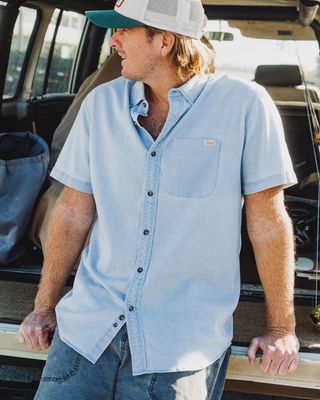 Delray Denim Short Sleeve Button Up Shirt - Light Denim