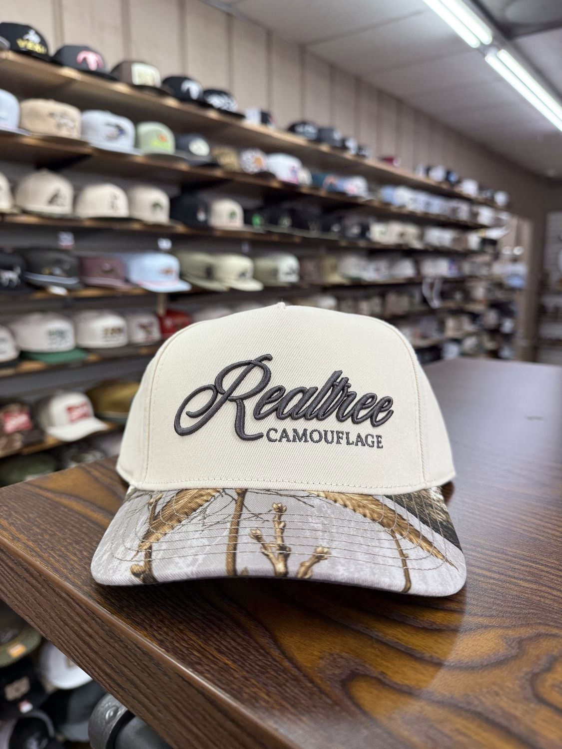 Realtree Script Artic Edge Hat