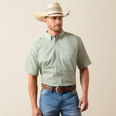 Men's Wrinkle Free Worthington Classic Fit Shirt - Laurel Green Southwest Print