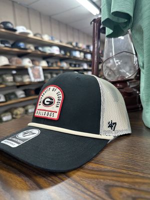 Georgia Bulldogs Vintage Black Gravestone 47 Trucker