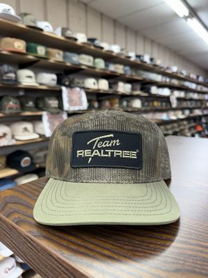Realtree Hardwoods Camo Mesh Hat