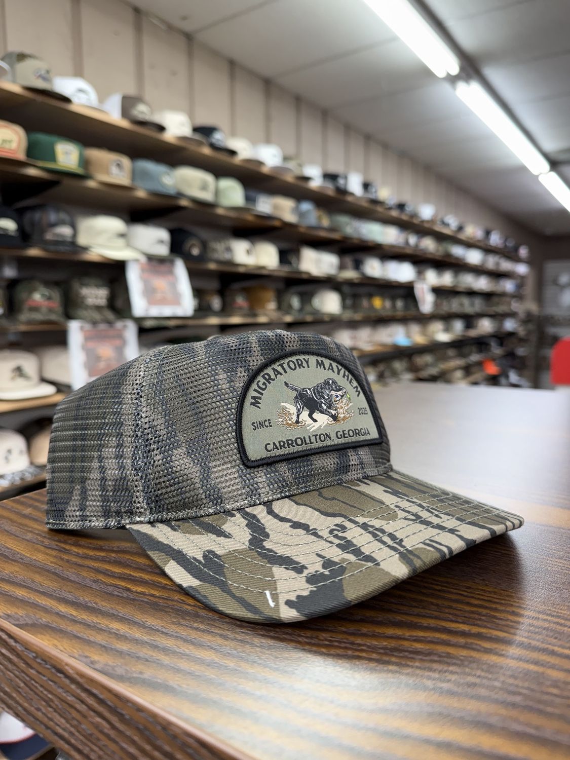 Black Lab &amp; Mallard Patch All Mesh Hat - Mossy Oak Bottomland