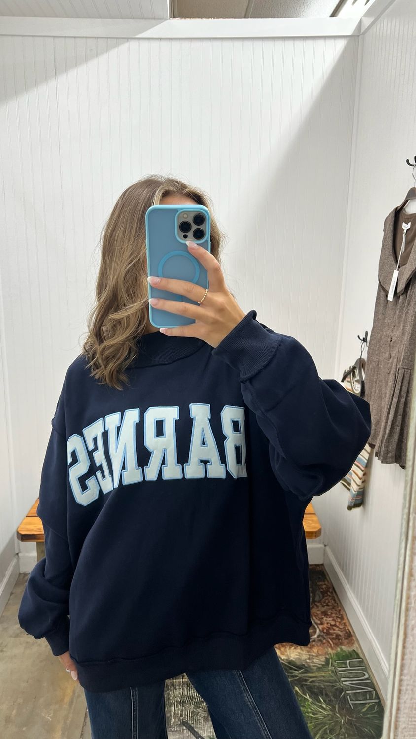 Barnes Embroidered Mockneck Sweatshirt - Navy