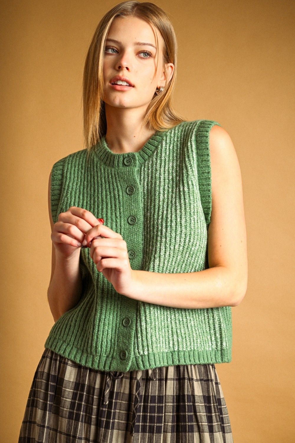 Anna Button Front Sweater Vest - Green