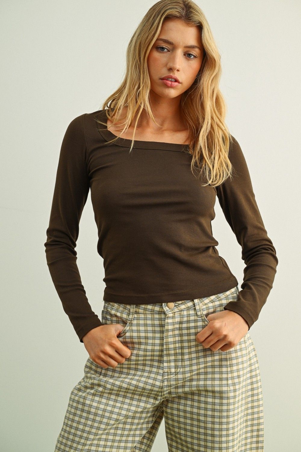 She Means Business Essential Long Sleeve Tee - Coffee