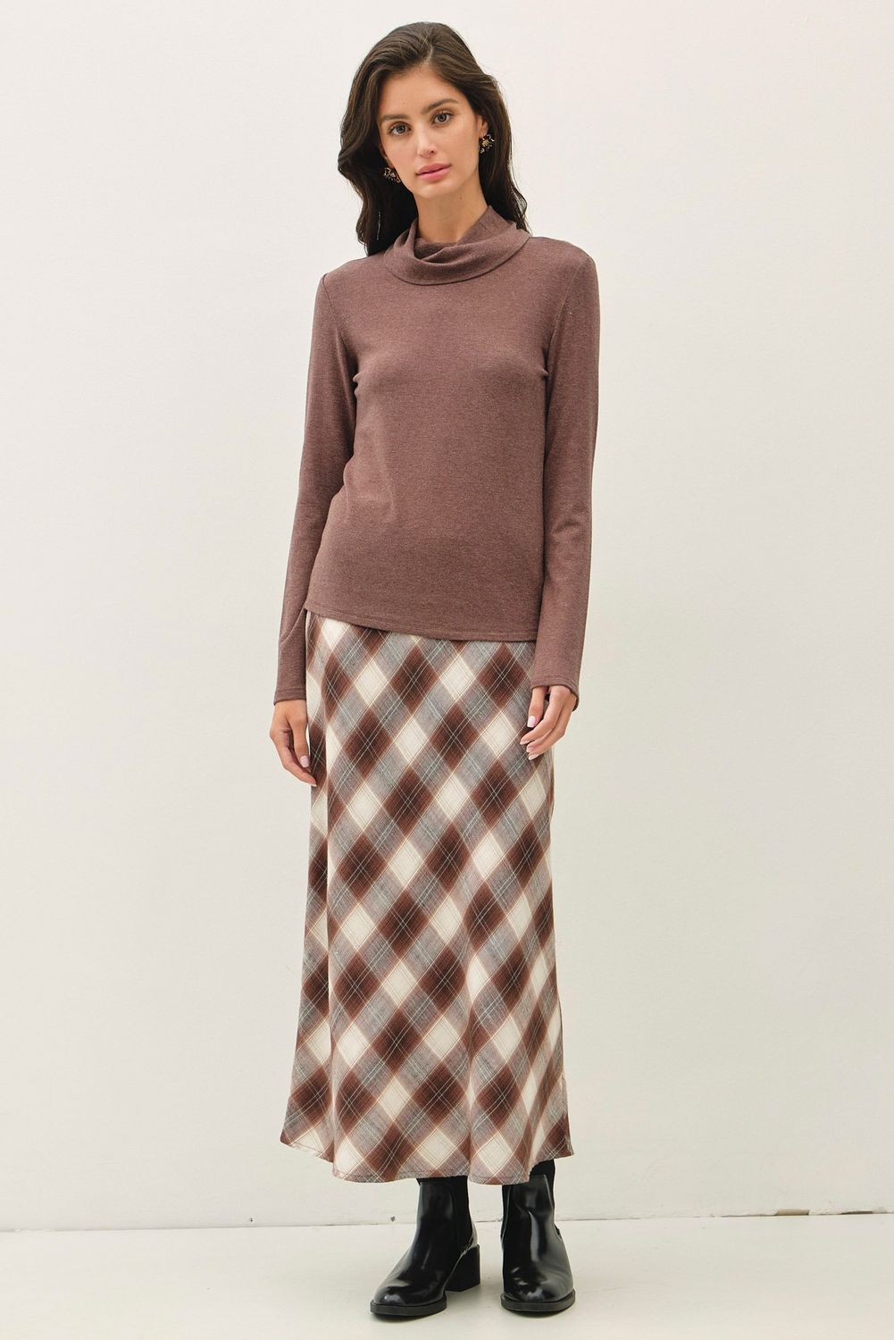 Already Essential Turtleneck Long Sleeve Tee - Walnut