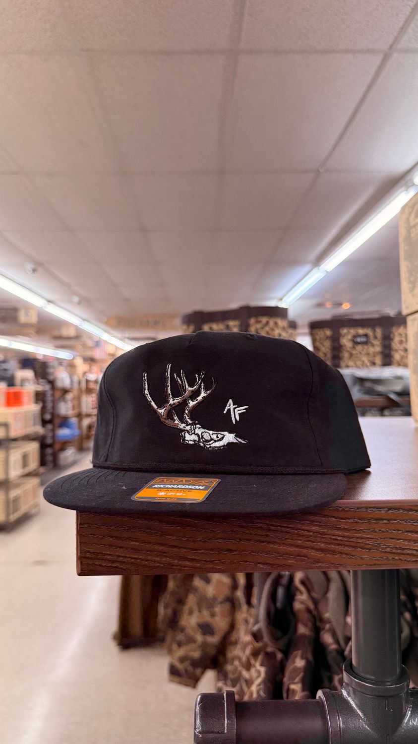 Deer Skull - Black Rope Hat