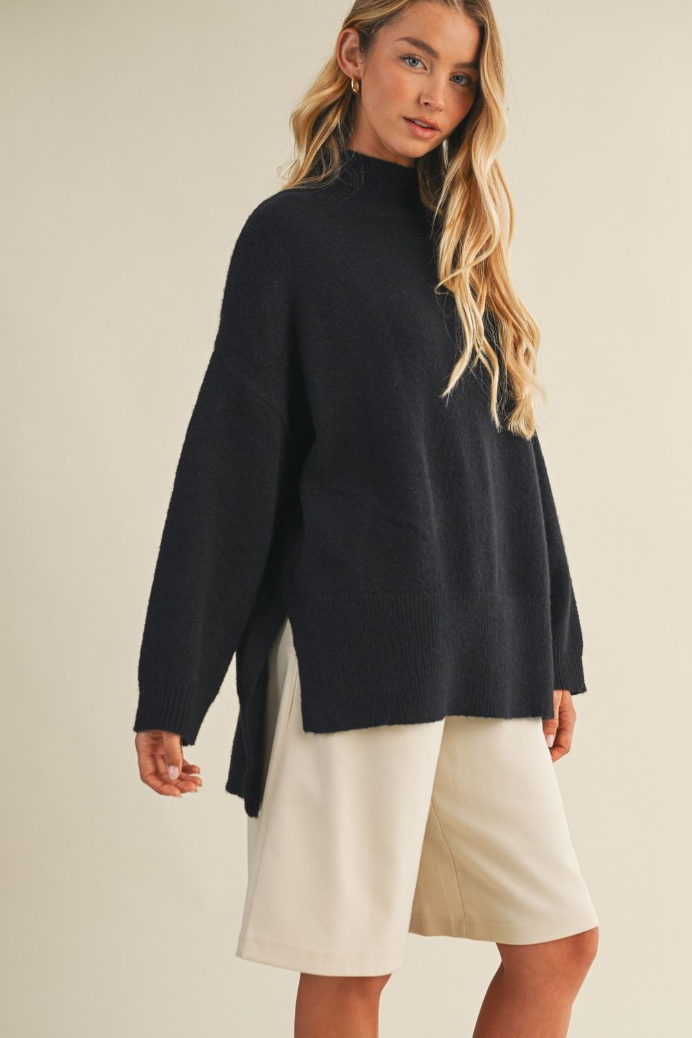 Crisp Air Turtleneck Sweater - Black