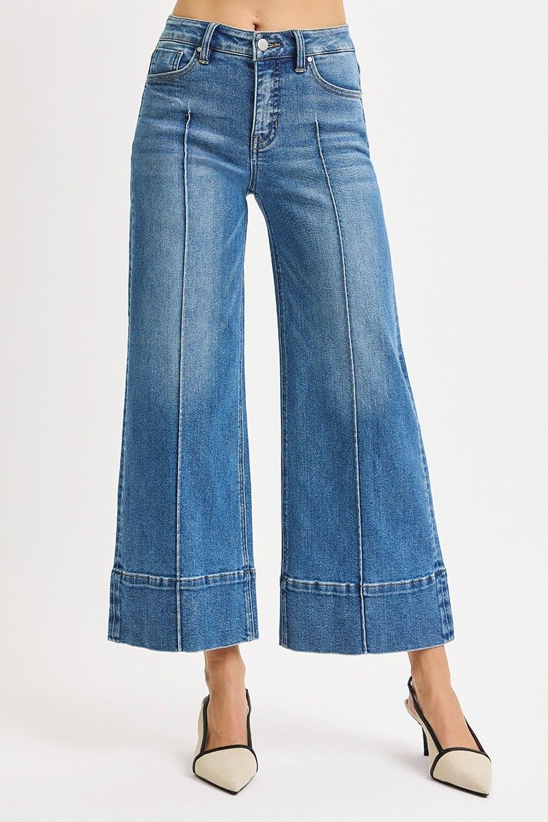 Jaycie Mid-Rise Crop Pintuck Jeans - Medium