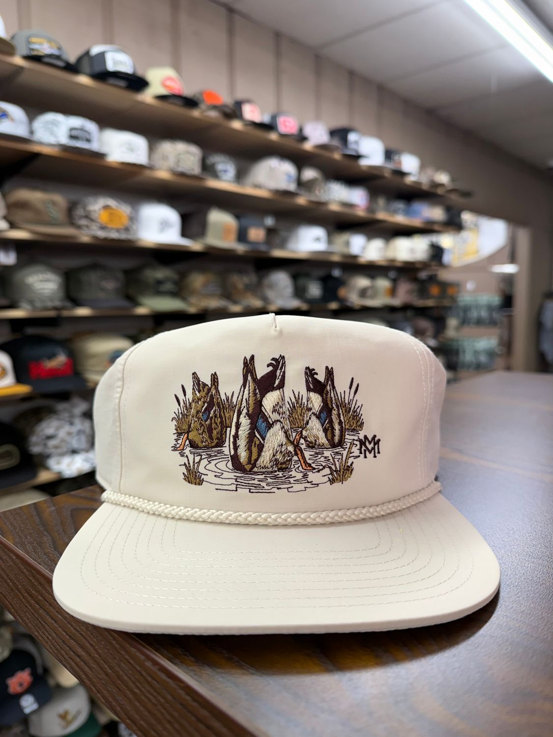 Feeding Time Rope Hat - Cream