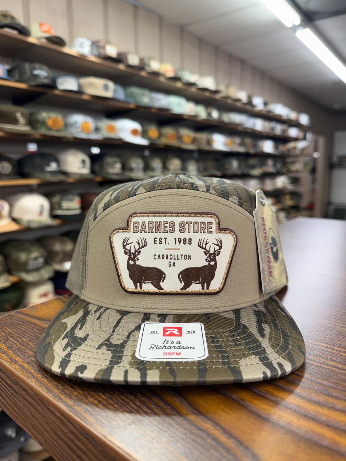 Trophy Bucks 7 Panel Hat - Mossy Oak Bottomland/Loden