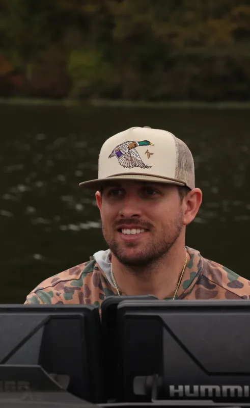 Early Morning Flying Duck Rope Hat