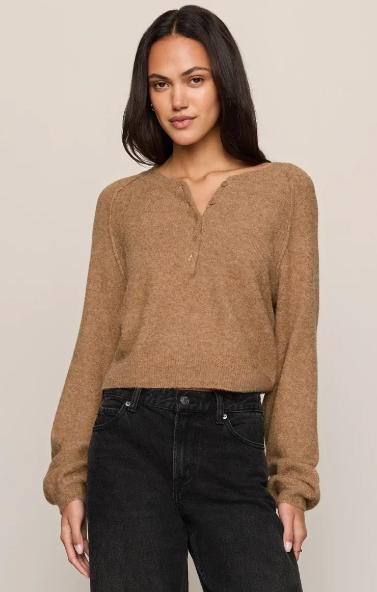 Westmont Henley Sweater- Golden Caramel