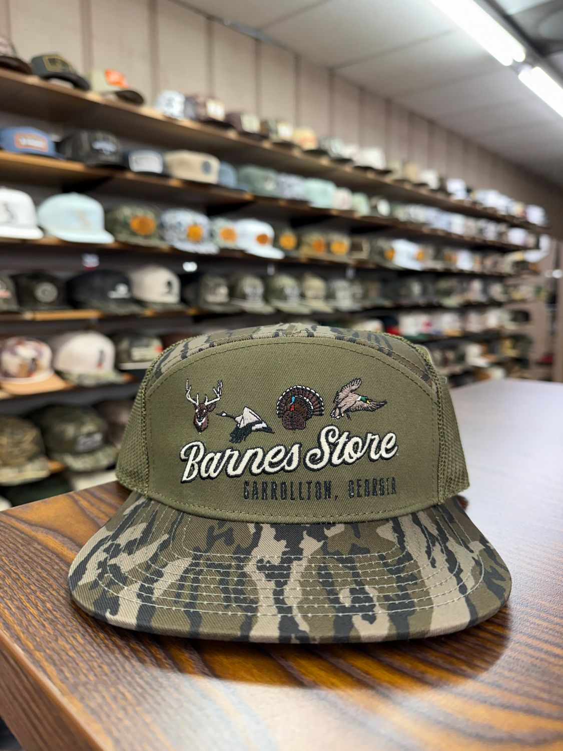 Barnes Retro Logo 7 Panel Hat - Mossy Oak Bottomland
