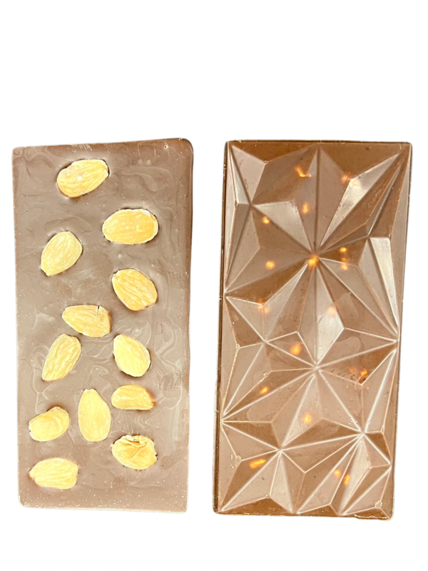 Tablette amandes de Sicile au lait 48%