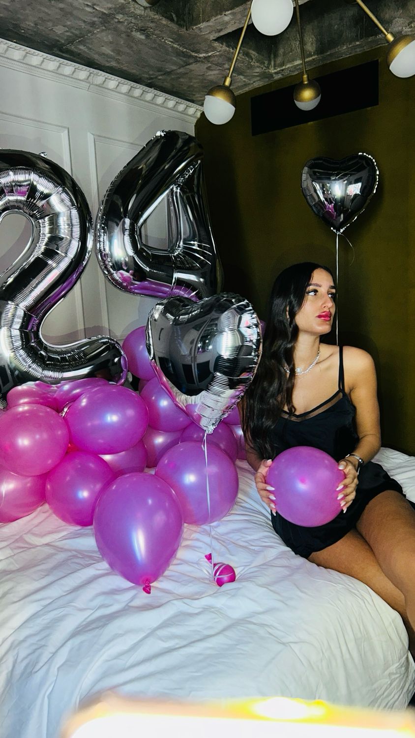 סידור חדר בבלונים