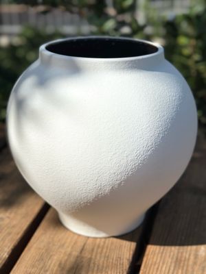 כד רומי לבן