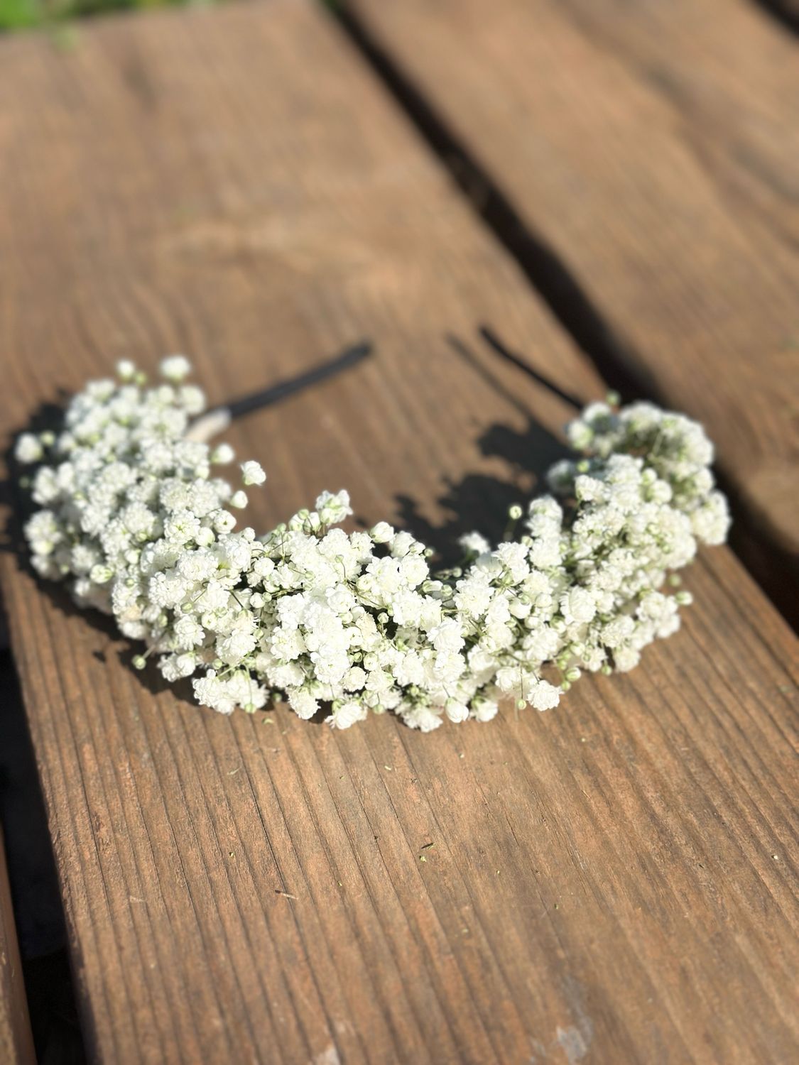 קשת פרחים עדינה